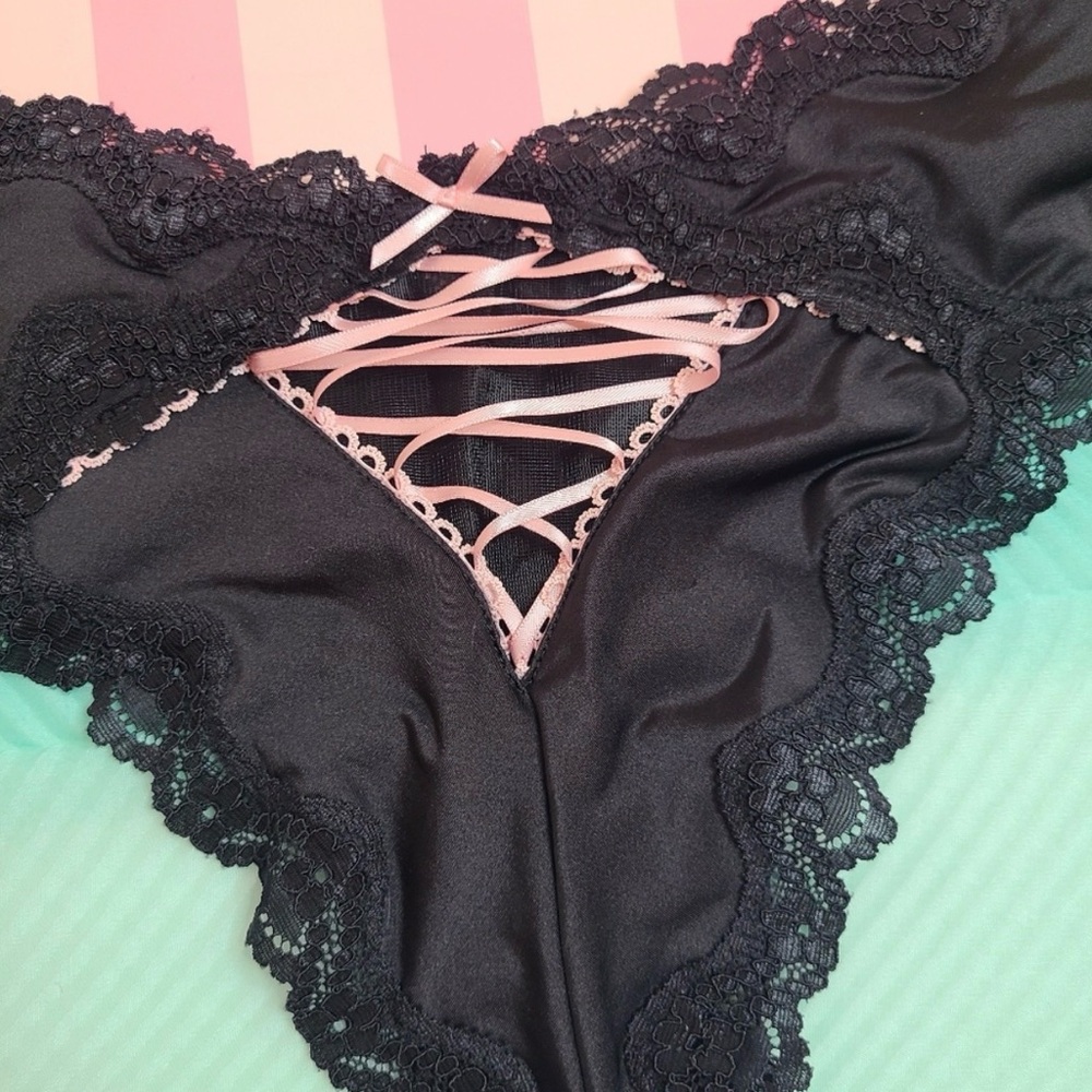 Y2K Victoria's Secret Silky Satin Lace-up Cheeky Panty Size Lg NWT! - Picture 5 of 6